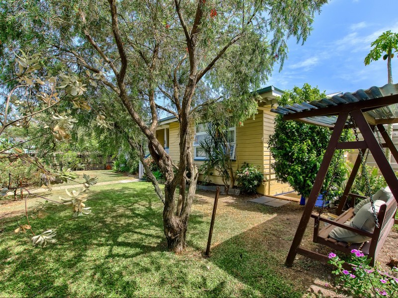 42 Fogarty Street, Stafford QLD 4053