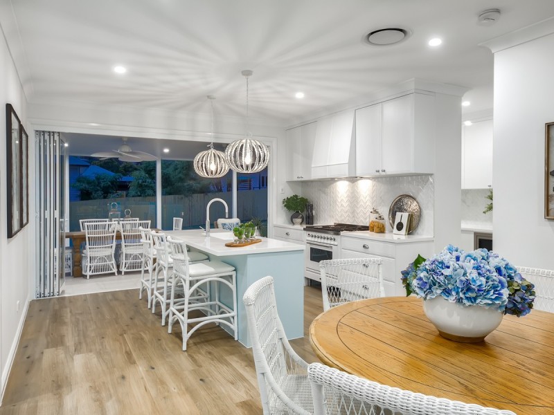 73 Pateena Street, Stafford QLD 4053