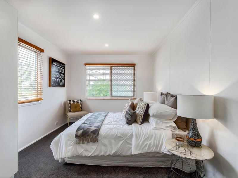 74 Araluen Street, Kedron QLD 4031