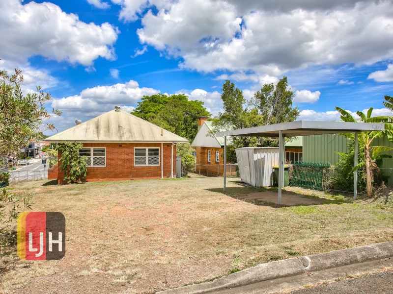 4 Valdora Lane, Stafford QLD 4053