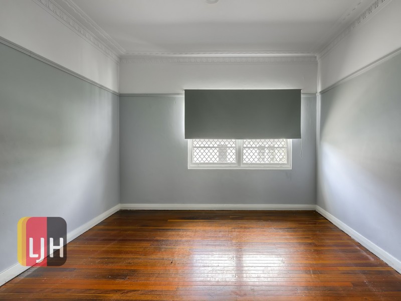 4 Valdora Lane, Stafford QLD 4053