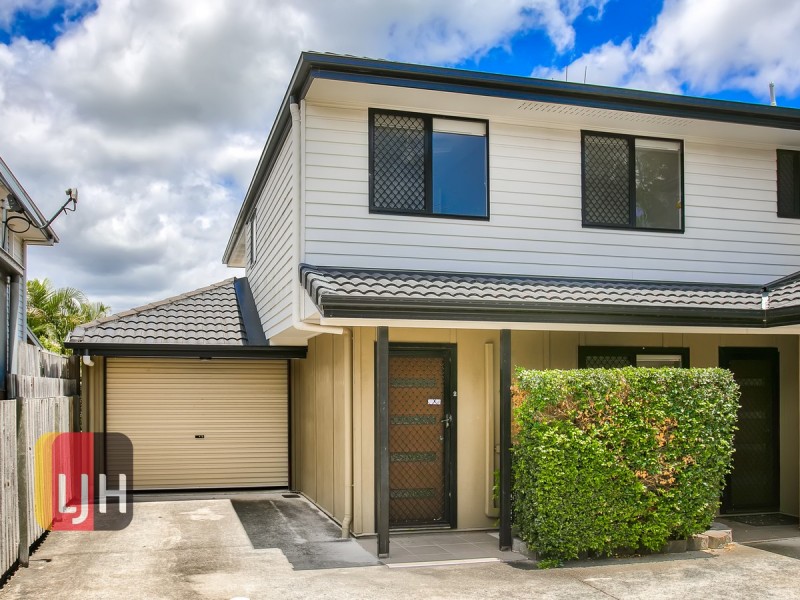 2/11 Cowan Street, Chermside QLD 4032