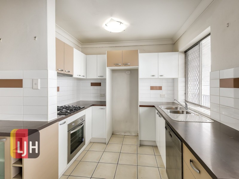 4/15 Nieppe Street, Kedron QLD 4031