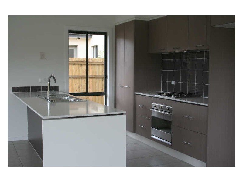 16 Taunton St, Carseldine QLD 4034