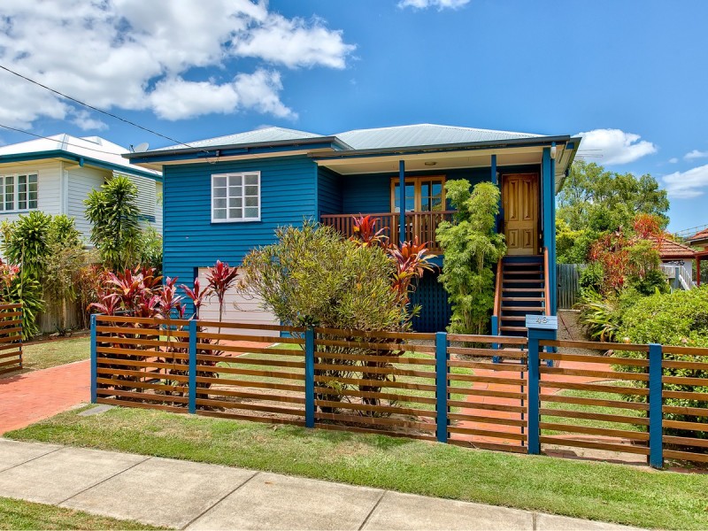 48 Reuben Street, Stafford QLD 4053