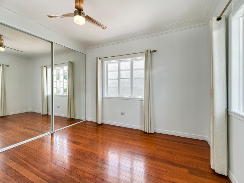 48 Reuben Street, Stafford QLD 4053