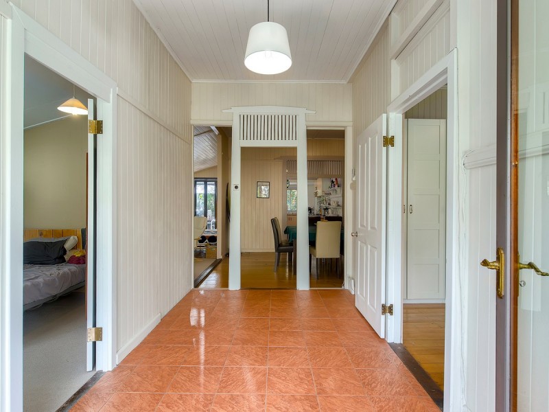 58 Fewings Street, Toowong QLD 4066