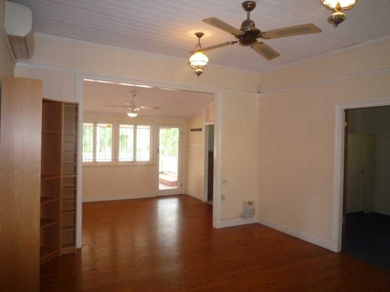 23 Gilbert Road, Windsor QLD 4030