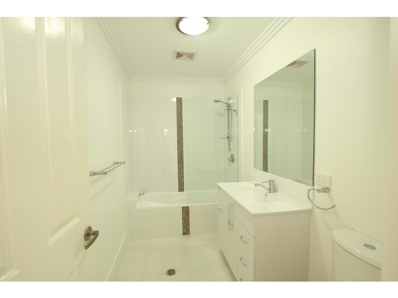 2/3 Rowell Street, Zillmere QLD 4034