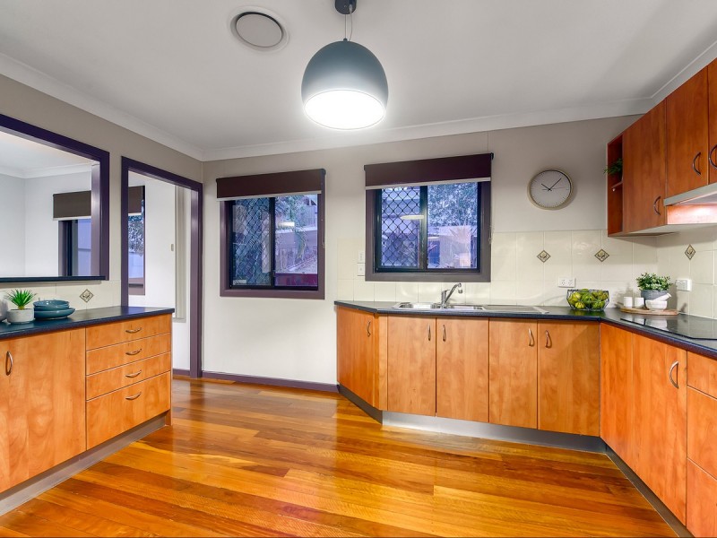 25 Glenhaven Street, Kedron QLD 4031