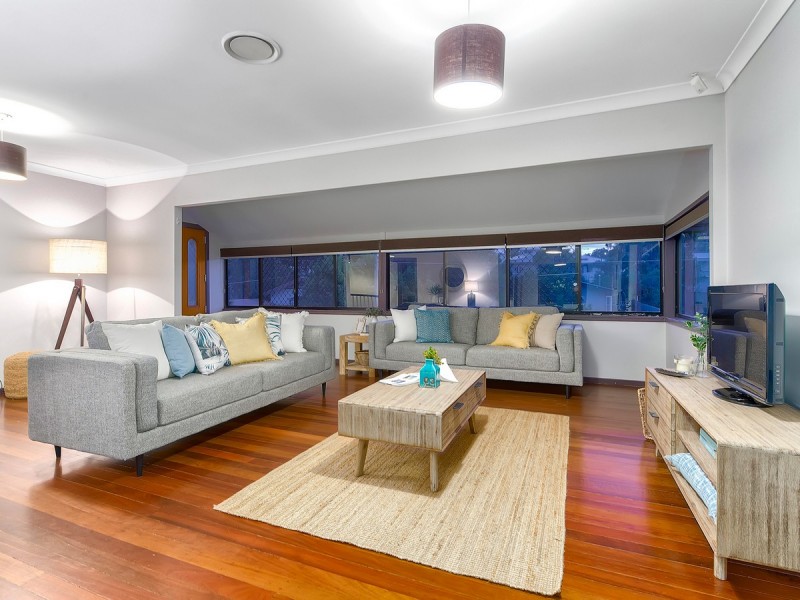 25 Glenhaven Street, Kedron QLD 4031