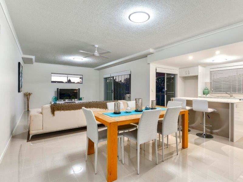 13/33 Atthow Parade, Nundah QLD 4012