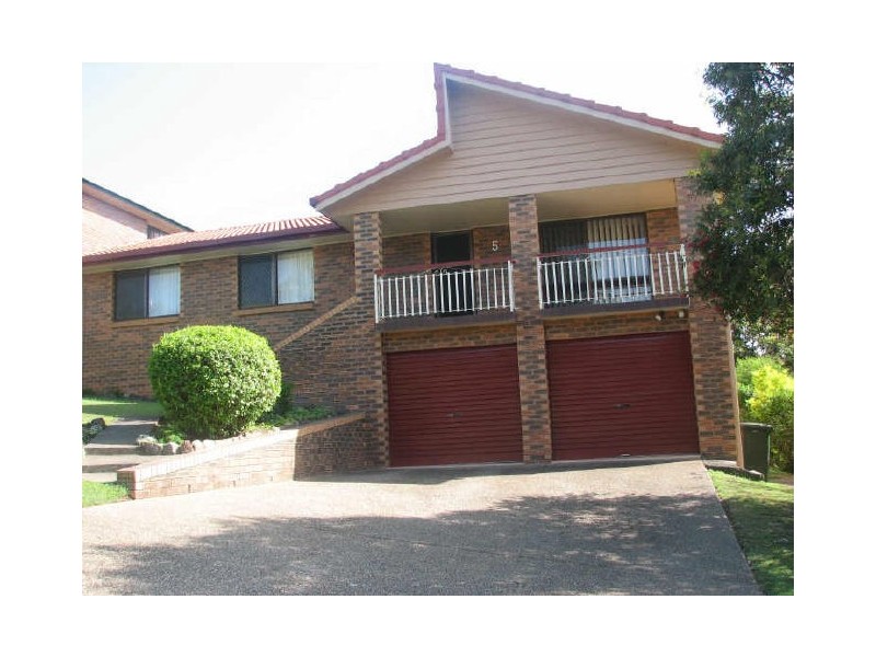 5 Hagman Street, Stafford Heights QLD 4053