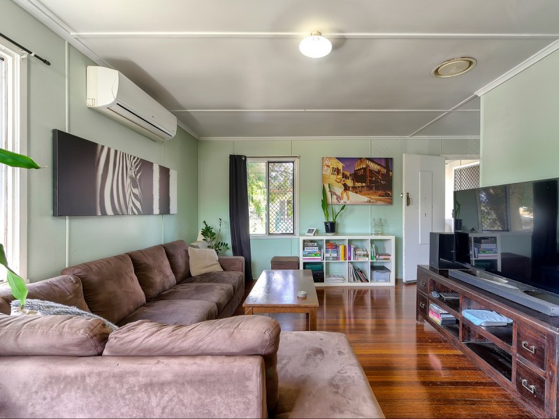 97 Farrant Street, Stafford Heights QLD 4053