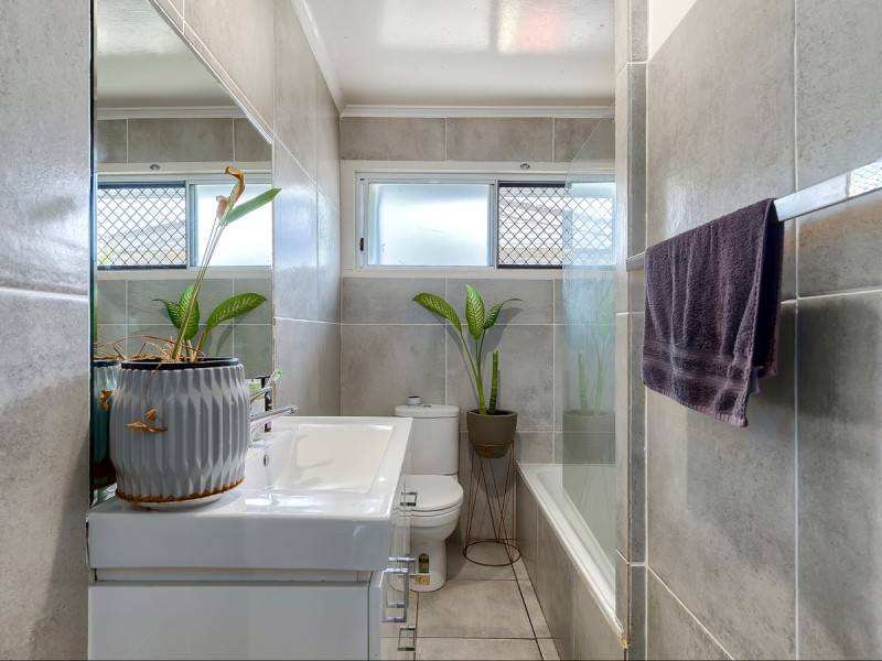 97 Farrant Street, Stafford Heights QLD 4053