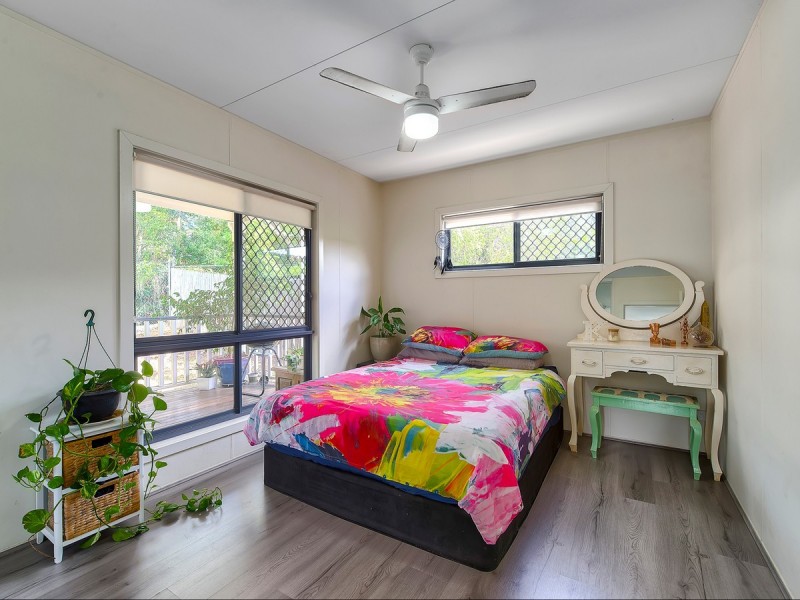 97 Farrant Street, Stafford Heights QLD 4053