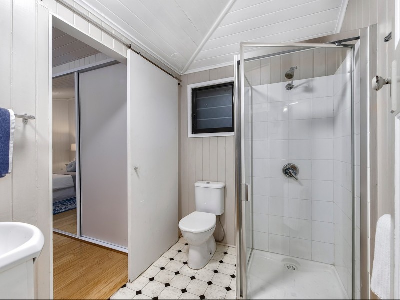 29 Spence Road, Wavell Heights QLD 4012