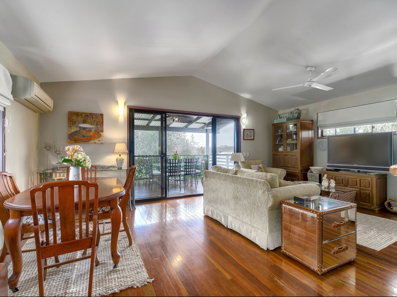 49 Leiper Street, Stafford QLD 4053