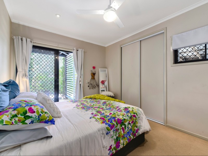 49 Leiper Street, Stafford QLD 4053