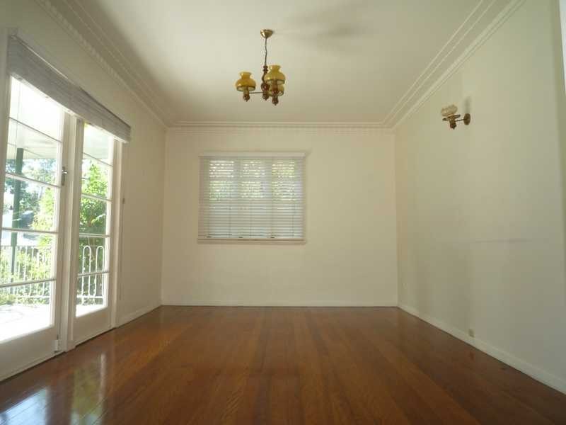 6 Harold Street, Stafford QLD 4053