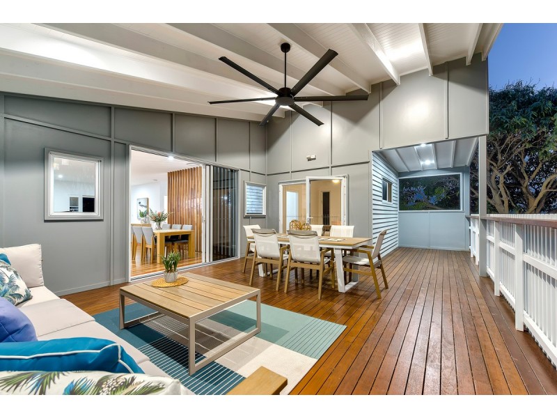 20 Dunedoo Street, Stafford QLD 4053