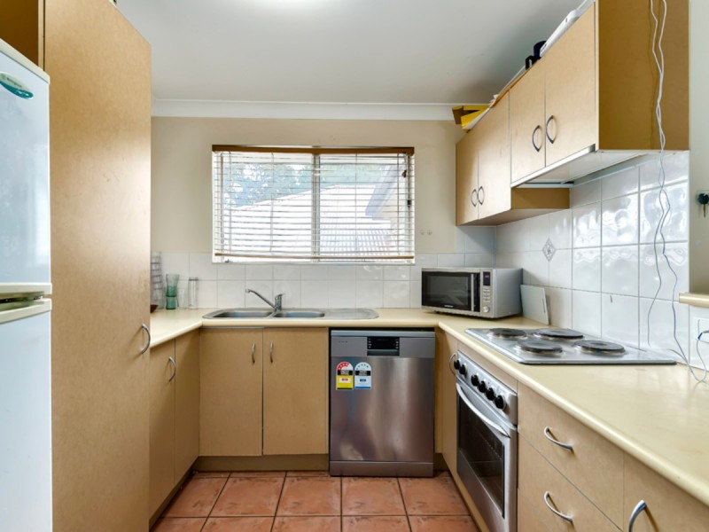 4/73 Erneton Street, Newmarket QLD 4051