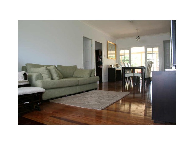 7 Reuben Street, Stafford QLD 4053