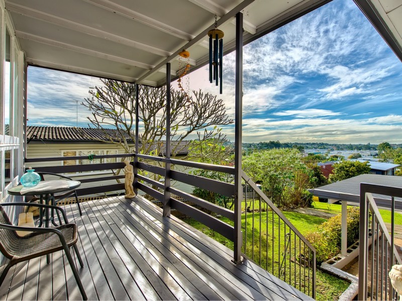 63 Macnaughton Street, Stafford QLD 4053