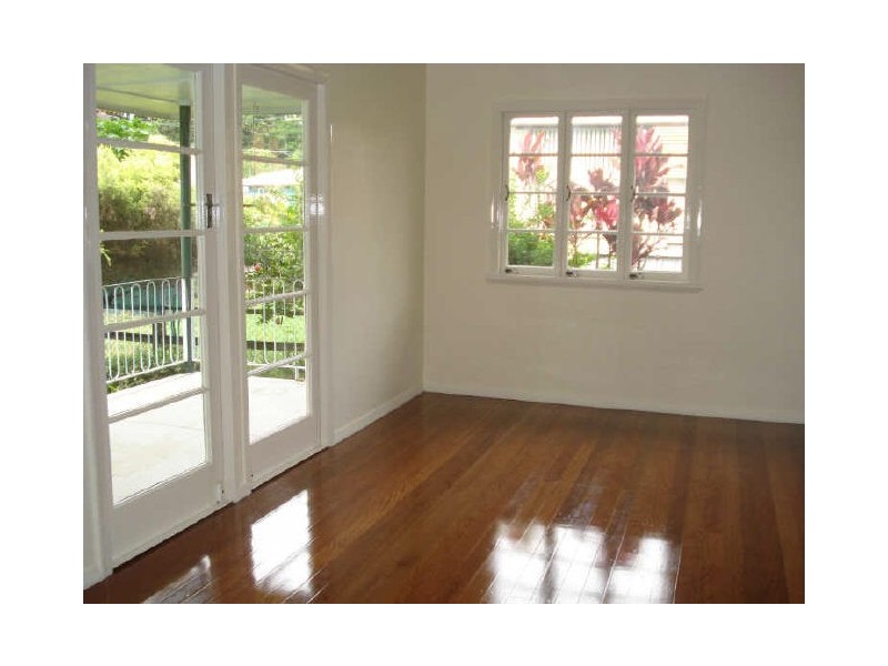 6 Harold Street, Stafford QLD 4053