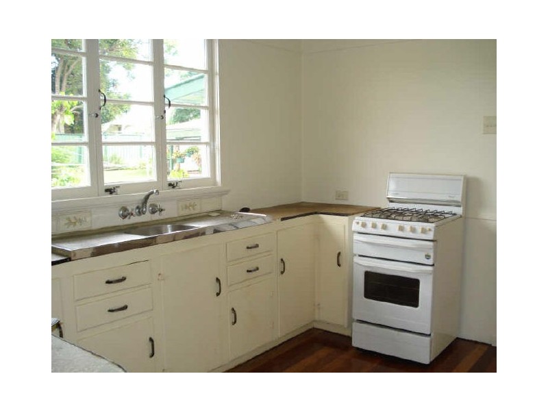 6 Harold Street, Stafford QLD 4053