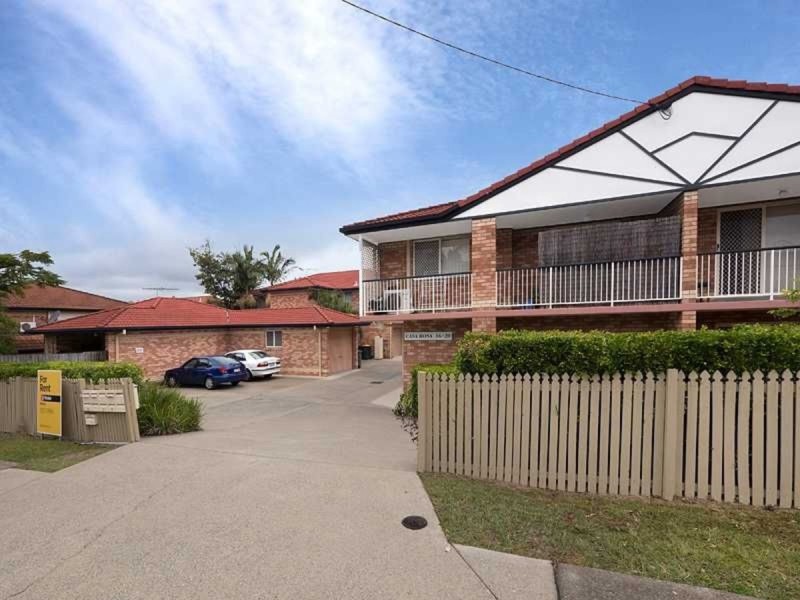 2/16 Wallace Street, Chermside QLD 4032