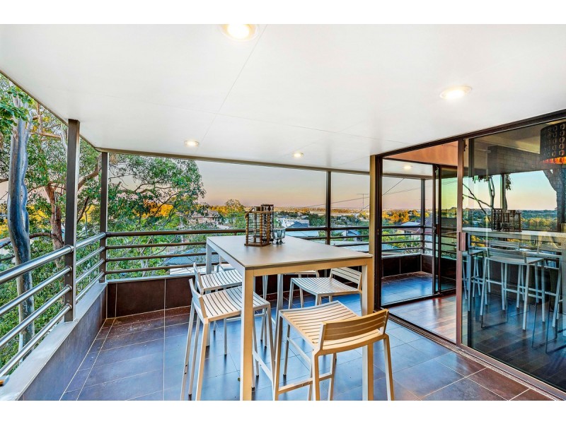 24 Belfort Street, Stafford Heights QLD 4053