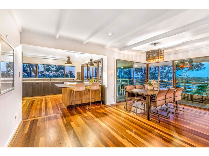 24 Belfort Street, Stafford Heights QLD 4053