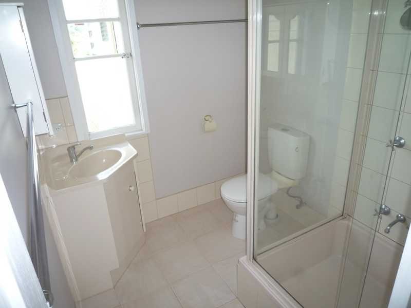 34 Allowrie Street, Stafford QLD 4053