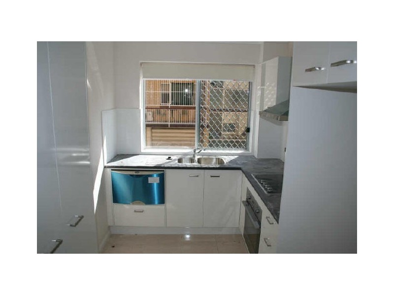 4/15 Buckby Street, Nundah QLD 4012