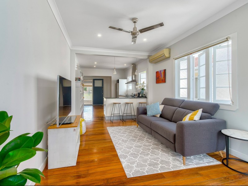 59 Reuben Street, Stafford QLD 4053