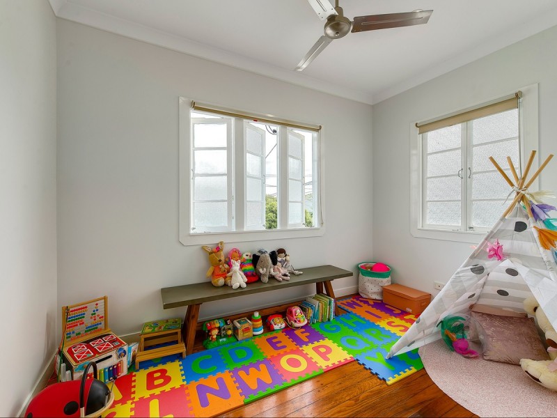 59 Reuben Street, Stafford QLD 4053