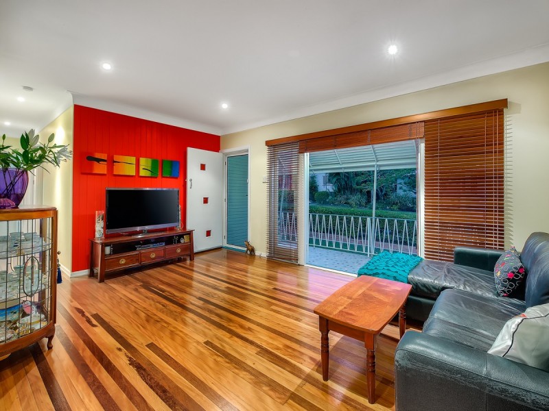 10 Mayflower Street, Geebung QLD 4034