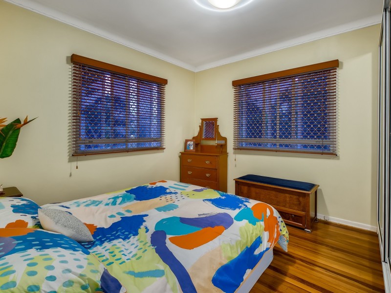 10 Mayflower Street, Geebung QLD 4034