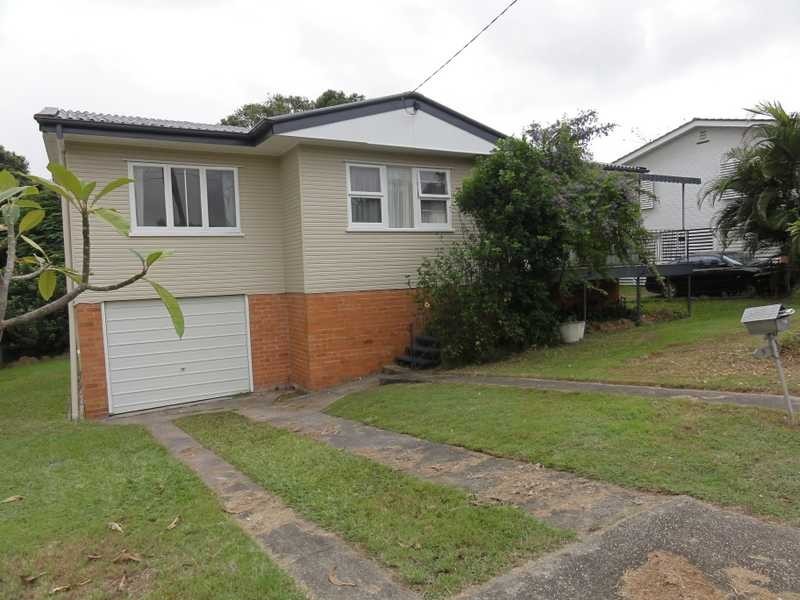 9 Chingford Street, Chermside West QLD 4032