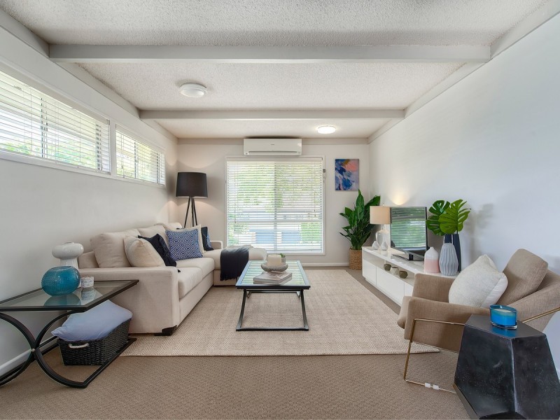 2 Warringah Street, Everton Park QLD 4053