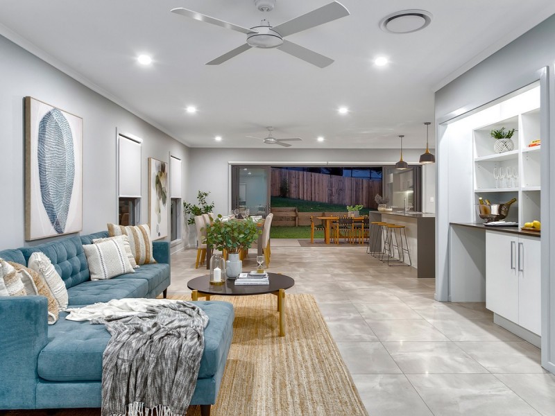 17a Willowie Street, Stafford QLD 4053