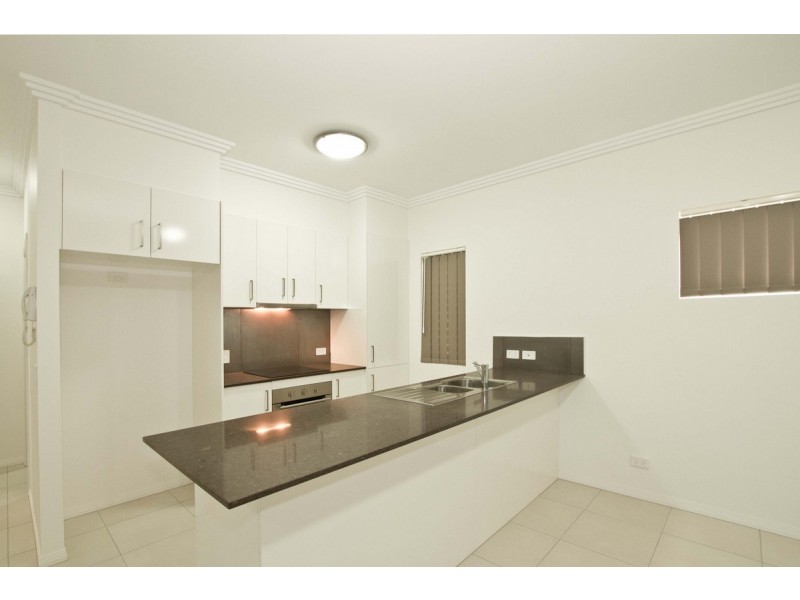 4/2 Rowell Street, Zillmere QLD 4034