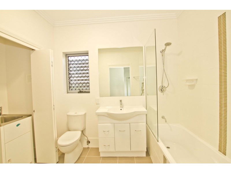 4/2 Rowell Street, Zillmere QLD 4034