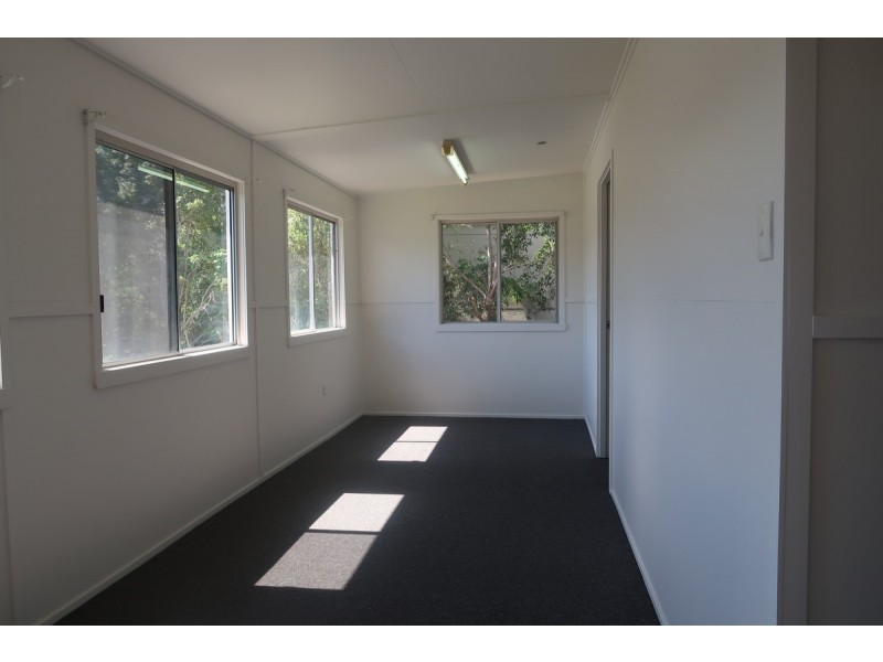 17 Rhodes Street, Stafford QLD 4053