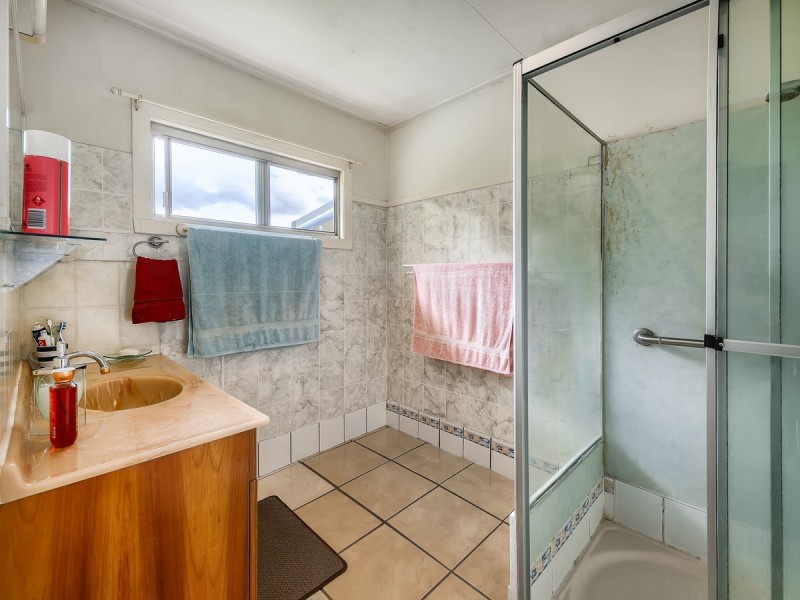 291 Kitchener Road, Stafford Heights QLD 4053