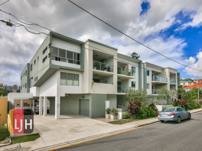 22/4 Lockhart Street, Woolloongabba QLD 4102