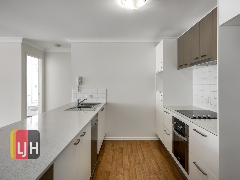 22/4 Lockhart Street, Woolloongabba QLD 4102