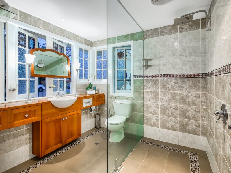 17 Brickfield Street, Windsor QLD 4030