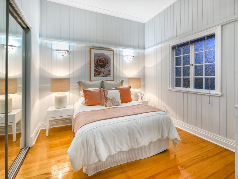 17 Brickfield Street, Windsor QLD 4030